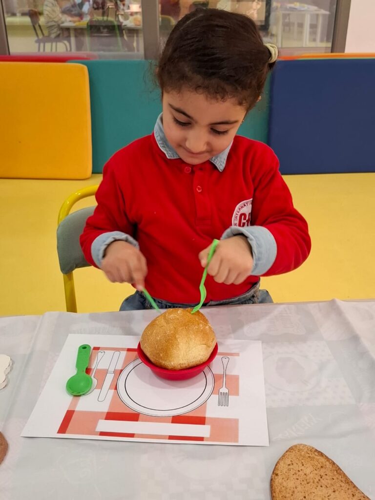 kid eating CIS